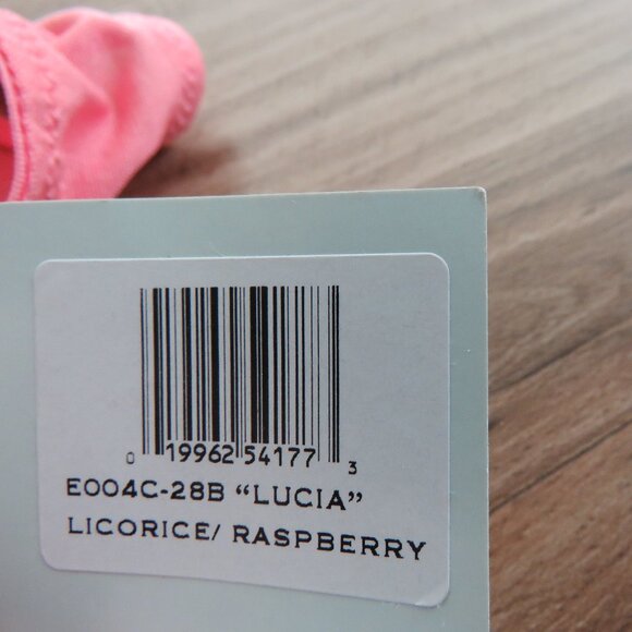 THE LITTLE BRA COMPANY Lucia Floral Lace Push Up Bra Licorice Raspberry 28B NWT - Picture 13 of 13